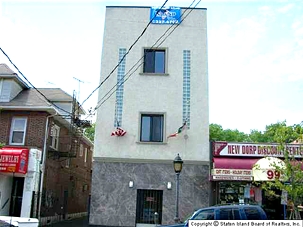 New Dorp commercial property