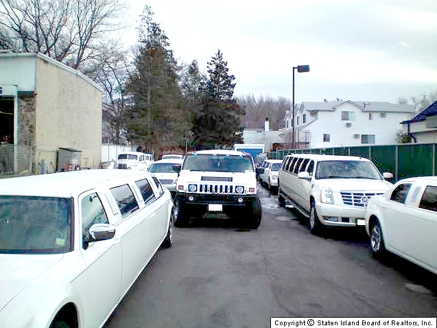 Grant City commercial property